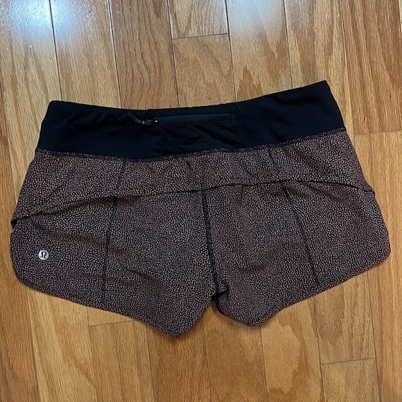 Lululemon Speed Short (NOT Speed Ups) - Picture 2 of 4